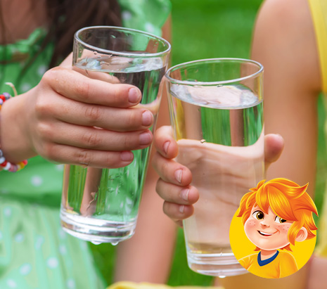 Você sabe qual é a quantidade necessária de água para as crianças?